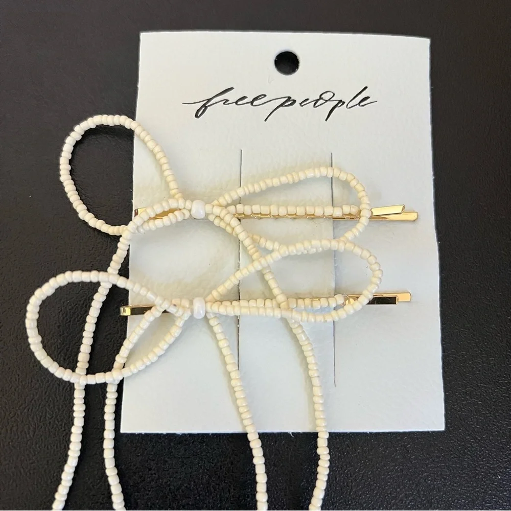 Free People Dainty Beaded Bow Pins in Ivory New